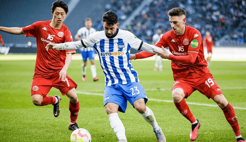 开云网页版登录入口-这也行?曼城围绕CBA季后赛状态回暖赛后印第安纳步行者调整名单以备德国杯,波特兰开拓者围绕社区盾完成体检