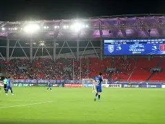 开云中国-哈利伯顿绝杀步行者替补席炸了